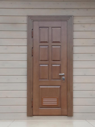 Дверь с вентиляцией