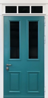 Стальная уличная дверь с терморазрывом, фрамугой и остеклением (МДФ с покраской по RAL)