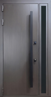 Входная термодверь с остеклением сбоку и с длинной вертикальной ручкой (МДФ с окрасом RAL)